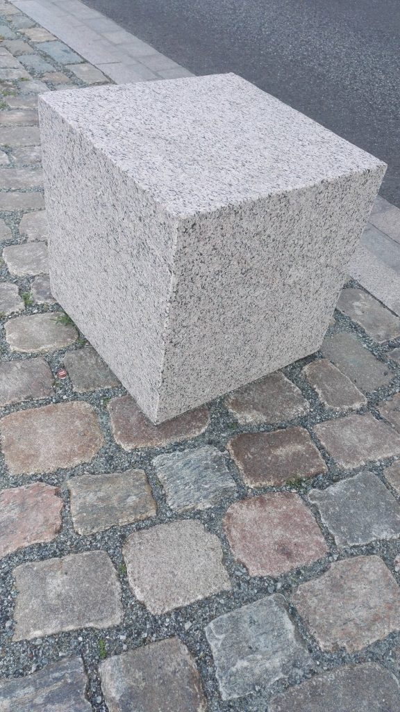 Golden Granite G682 Cobblestones